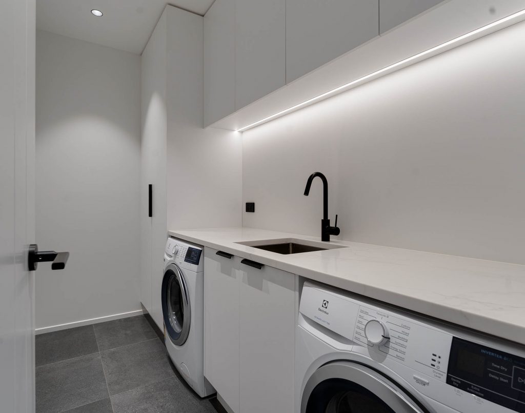 Bottom Slideshow Laundry